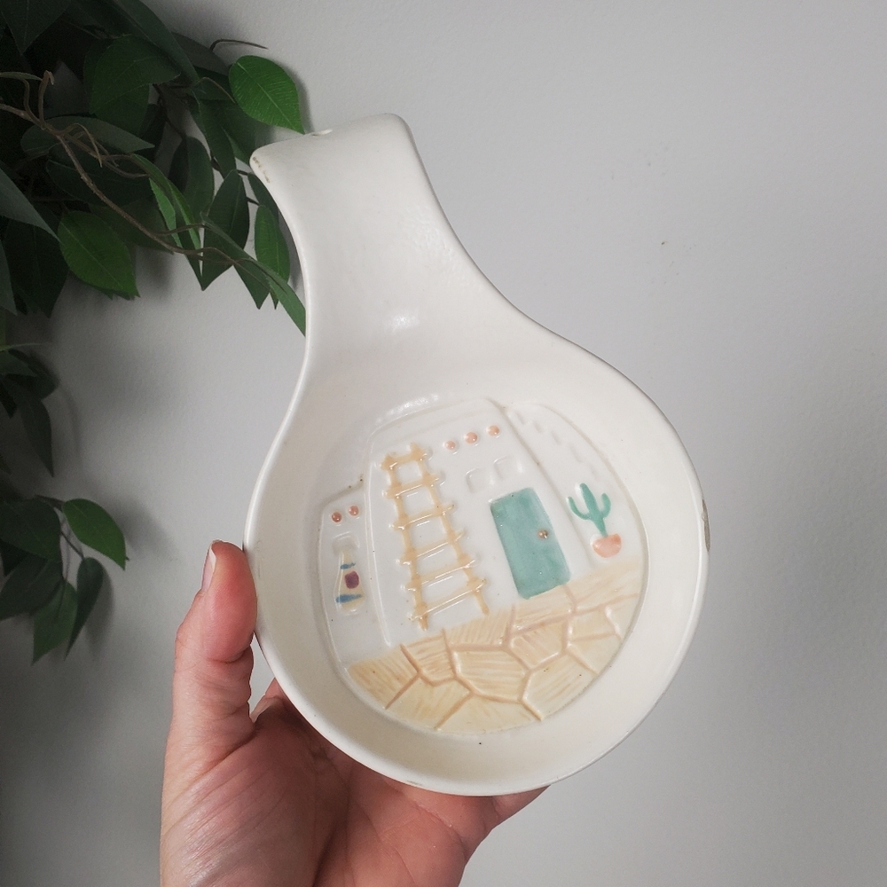 Treasure Craft Pueblo Mesa Southwestern Cactus Dish